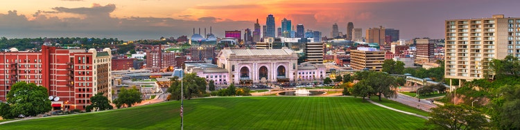 kansas-city-missouri-usa-skyline