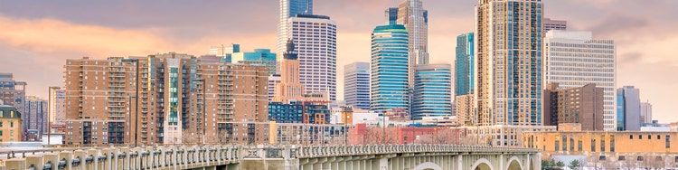 minneapolis-downtown-skyline-in-minnesota-usa